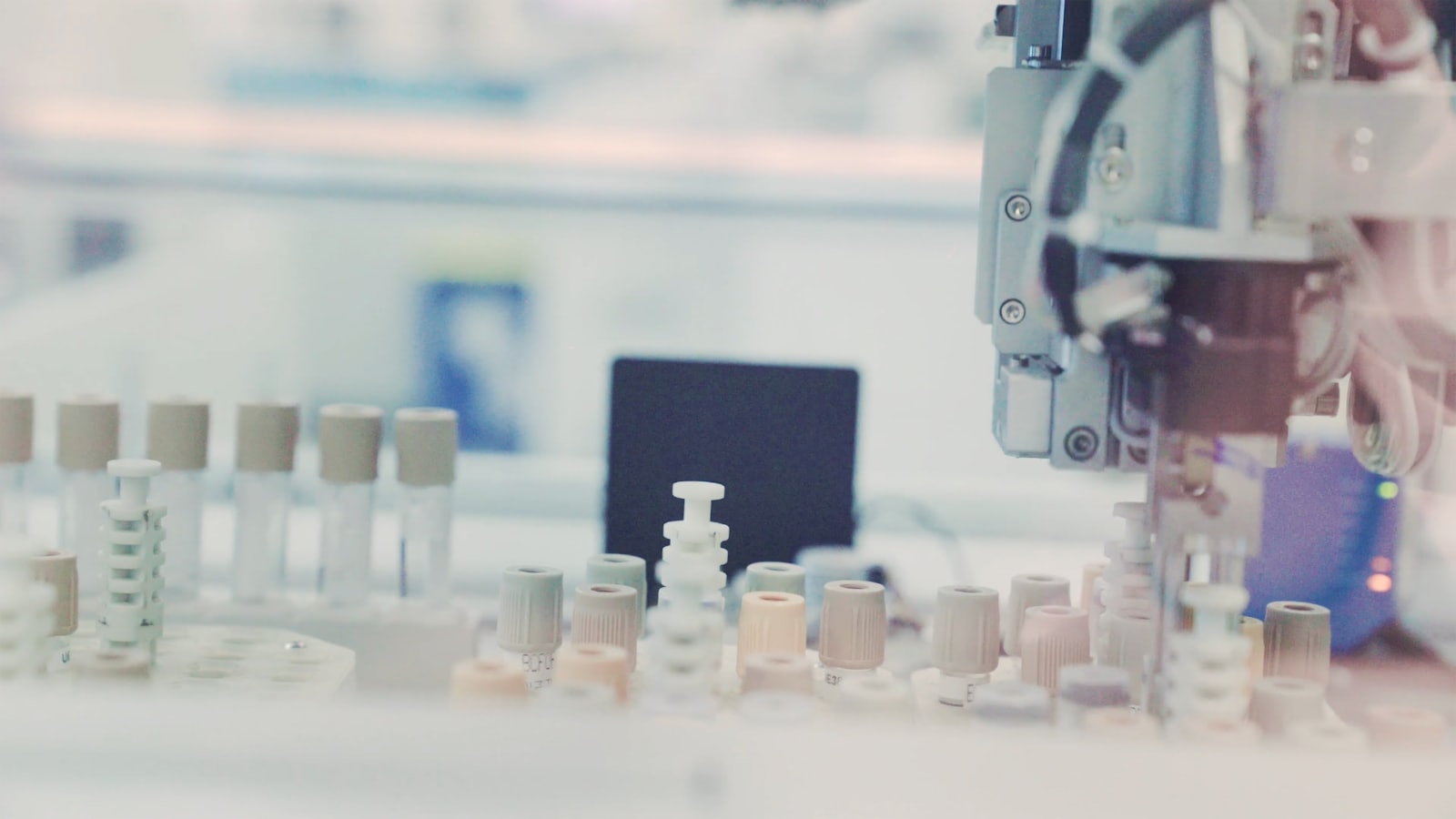 Chromatography instrumentation running an analytical separation
