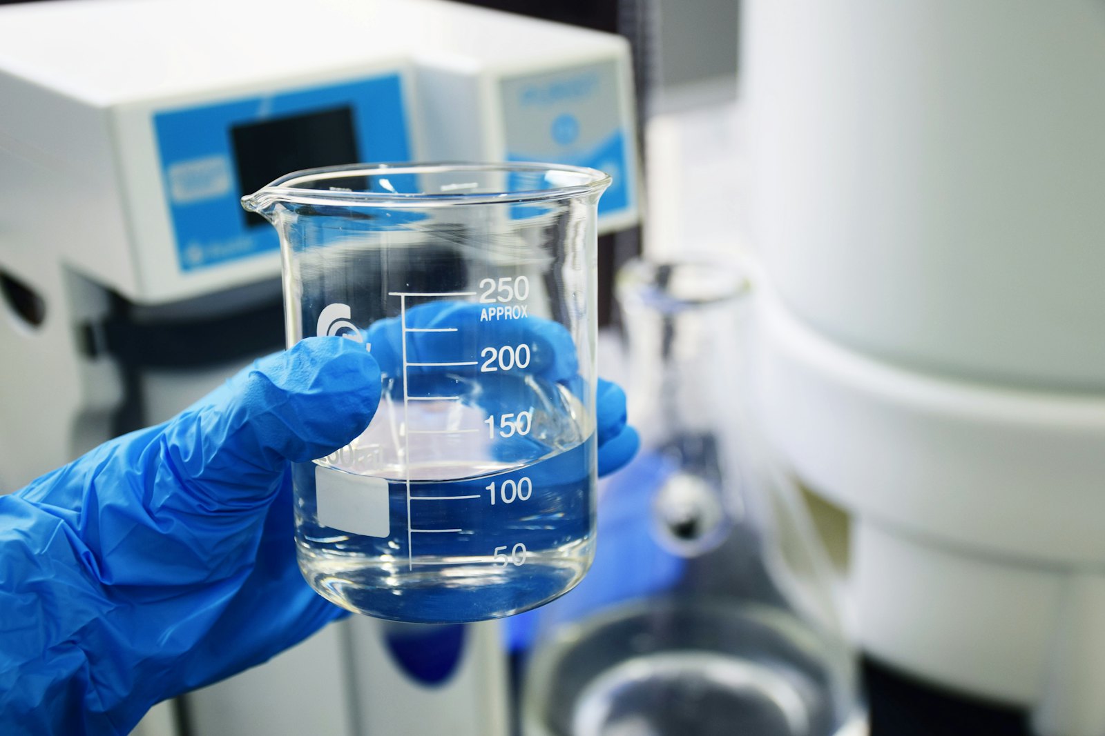Researcher preparing a sample for mitochondrial analysis